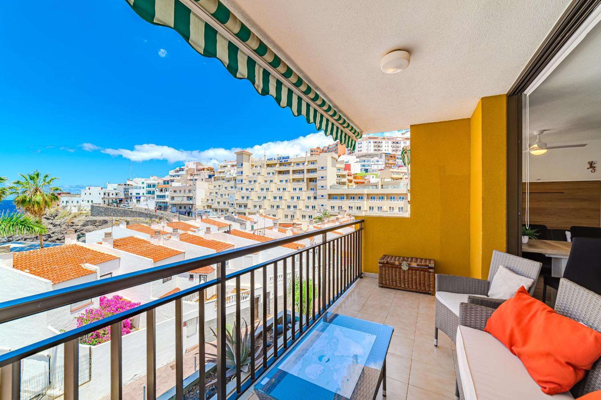Family Apartment With 3 Bedrooms And Balcony Near Los Gigantes And Ocean Puerto de Santiago  Luaran gambar